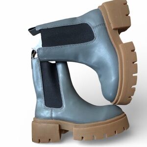 H&M  Gray Chunky Sole Women’s Boots Size 38/7